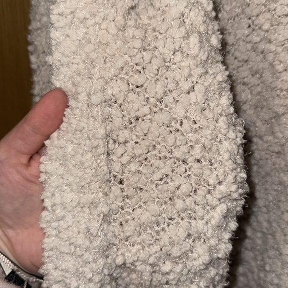 Rue21 cardigan - size small/medium, has an oversized fit. Tan/creme color - Picture 6 of 6